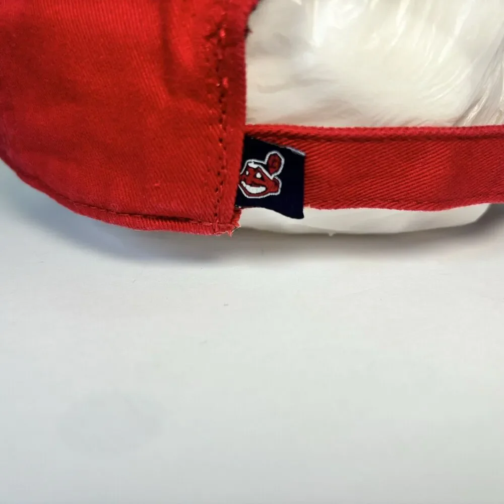 Cleveland Guardians MLB New Era Team Classic ALT 39THIRTY‎ Flex Hat Cap Red NWT - Picture 4 of 10